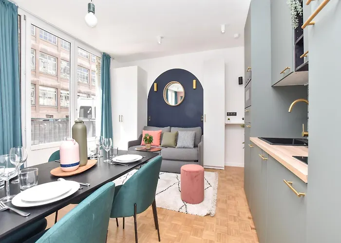 Charming And Cosy Flat Next To The Eiffel Tower Paryż